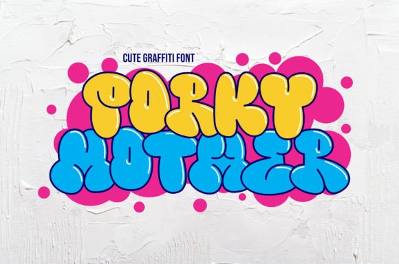 Porky Mother: A Bubbly Display Font for Editorial Creativity